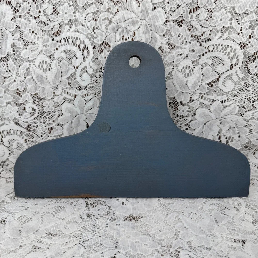 N/A vintage primitive